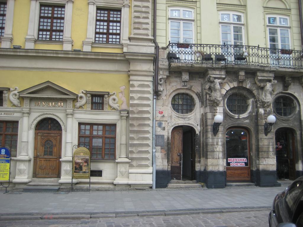 Apartament On Kostiushka Lviv Exteriör bild