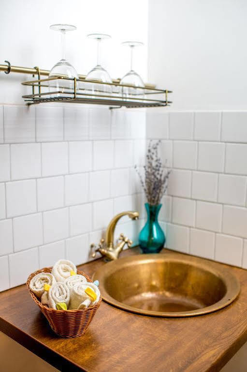 Apartament On Kostiushka Lviv Exteriör bild